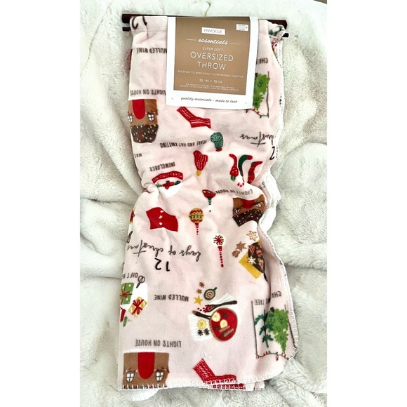 Envogue PINK Christmas Blanket 12 Days - Picture 1 of 2